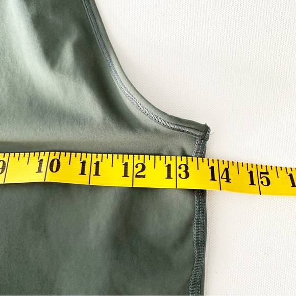 Everlane The Perform Tank Top Pine Green XS Women's - Picture 5 of 7
